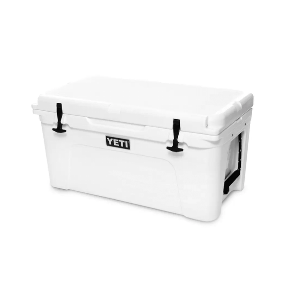 Yeti Drinkware & Coolers Tundra 65 White